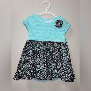 Wonder kids blue black leopard top ruffle flower accent 4T girls